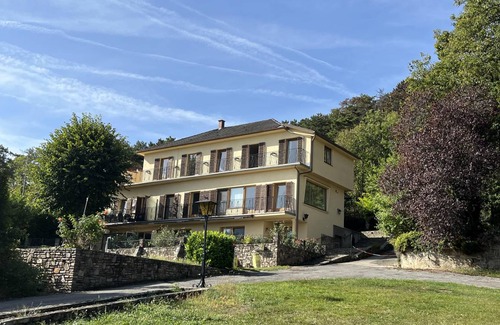 Baden Apartment | 130 m² Apartment ∙ 3 bedrooms ∙ 7 guests