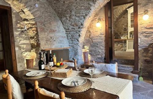 Faugeres House | 13th Century Stone House
