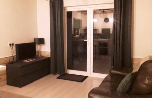 Dublin Cabin | 14 m² Lodge ∙ 2 guests
