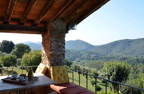 Massarosa Villa | 140 m² Villa ∙ 2 bedrooms ∙ 4 guests