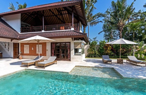 Melayang Villa | 1400 m² Villa ∙ 4 bedrooms ∙ 8 guests