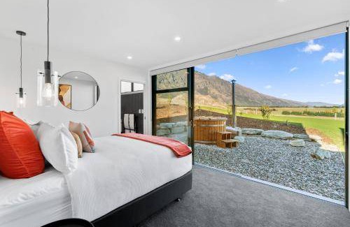 Jacks Point House | 145 m² House ∙ 4 bedrooms ∙ 6 guests