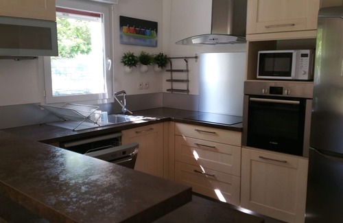 Saint-Pee-sur-Nivelle House | 15 min from St Jean de Luz - Pleasant semi-detached house + optional car