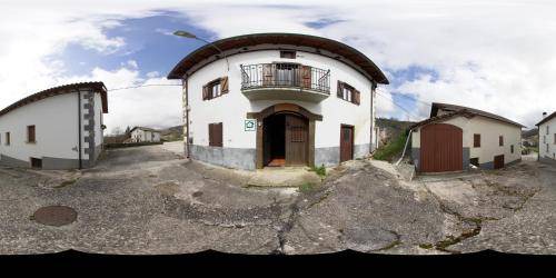 Mezkiritz House | 150 m² House ∙ 5 bedrooms ∙ 9 guests