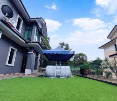 Kampung Rawa House | 158 m² House ∙ 4 bedrooms ∙ 12 guests