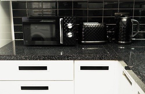 Custom House House | 15mins from City Airport. n10mins from Excel. nnQuite, Comfortable & Clean.