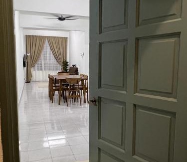 Kampung Selayang Pandang Apartment | 162 RESIDENCY SELAYANG