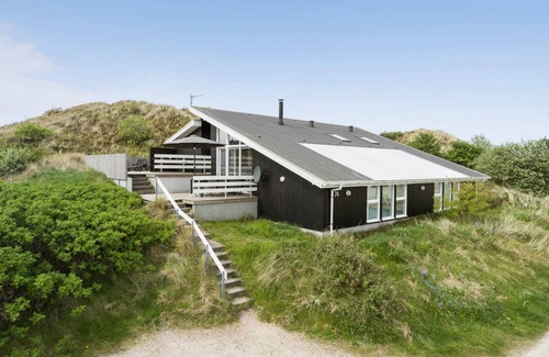 Haurvig House | 165 m² House ∙ 4 bedrooms ∙ 8 guests