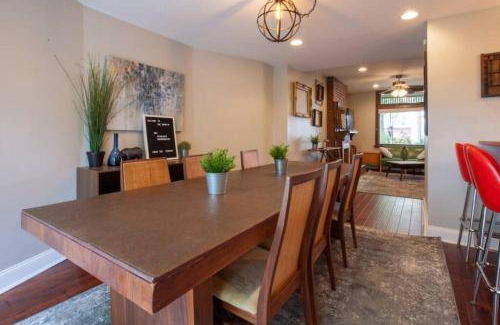 Mount Washington House | 167 m² House ∙ 1 bedroom ∙ 12 guests