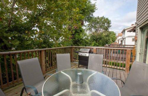 Mount Washington House | 167 m² House ∙ 1 bedroom ∙ 12 guests