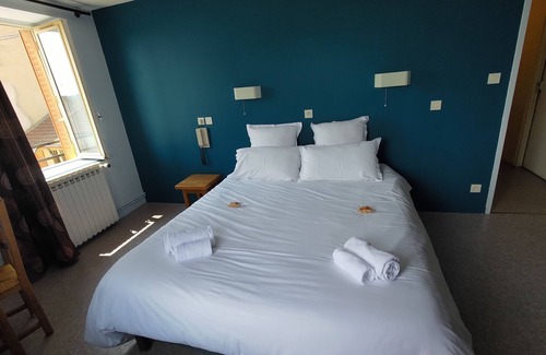 Ranchal Hotel | 1799 Rte des Écharmeaux