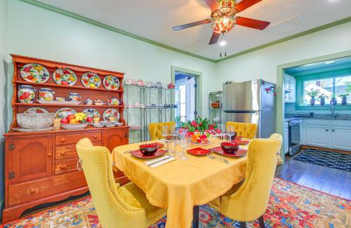 Springfield House | 18 Mi to Skiing Colorful Home in Springfield!