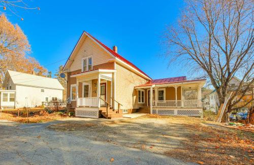 Springfield House | 18 Mi to Skiing Colorful Home in Springfield!