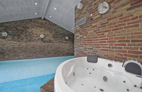 Sondervig House | 180 m² House ∙ 5 bedrooms ∙ 12 guests