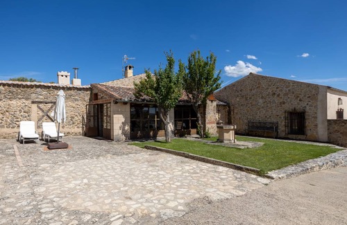 Rades de Abajo House | 180 m² House ∙ 5 bedrooms ∙ 11 guests