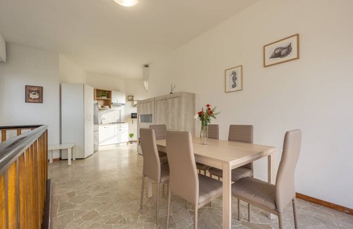 Cesano Boscone Resort | 180 m² Private room ∙ 1 bedroom ∙ 1 guest