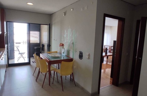 Setubal Apartment | 180º view in Setúbal marina over the River Sado, Troia, the mountains and the sea.