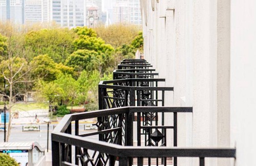 Downtown Shanghai Hotel | 189 m² Hotel ∙ 3 bedrooms ∙ 127 guests