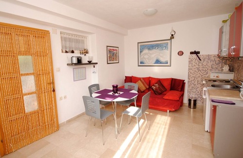 Brela Apartment | 18th century Apartment in the centre of Brela
