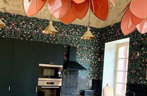 Paillet House | 18th century stone house 25 km from Bordeaux