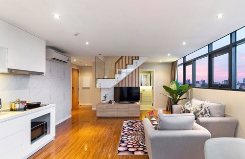 District 1 Apartment | 19.11 Galaxy Penthouse with fascinating city view