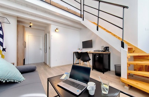 Vis Apartment | 1901-on-sea