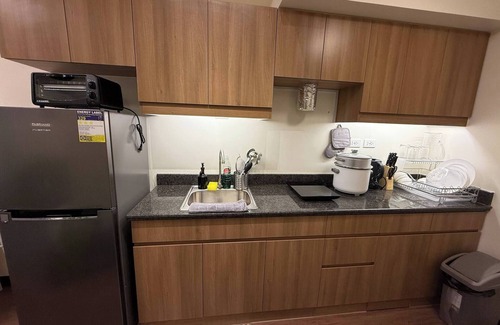 Malate Condo | 1BR Luxury Apartment The Camden Place