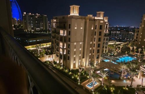 Umm Suqeim 3 Apartment | 1br Luxury Complex Burj AlArab View 5min to beach