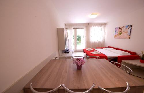 Riva del Garda Apartment | 1Dest - Private Garden In Paradise
