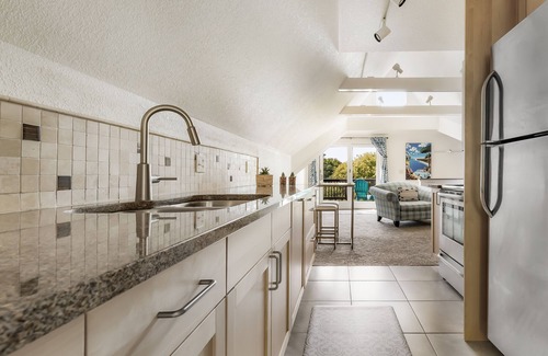 Frankenmuth Condo | 2-Bdr Main St. Loft, Pet Friendly!