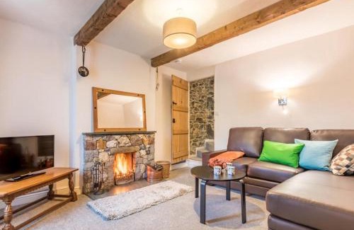 Bassenthwaite House | 2 Bed in Bassenthwaite SZ415