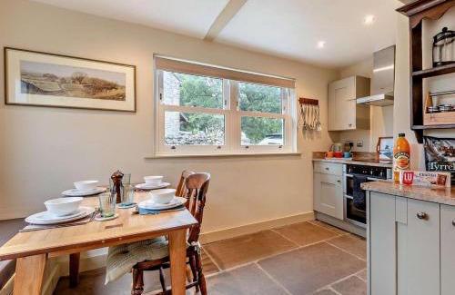 Ravenstonedale House | 2 Bed in Ravenstonedale SZ141