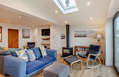 Whitstable House | 2 Bed in Seasalter WCC05