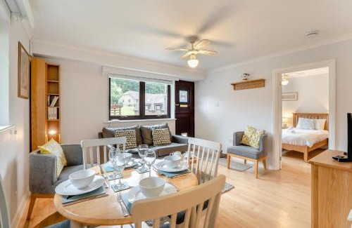 Pevensey House | 2 Bed in Stone Cross oc-g33059