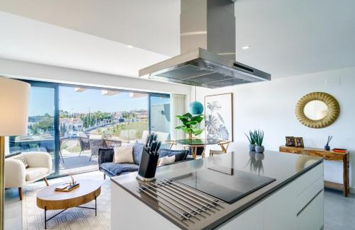 New Golden Mile Apartment | 2 bed sea view Estepona