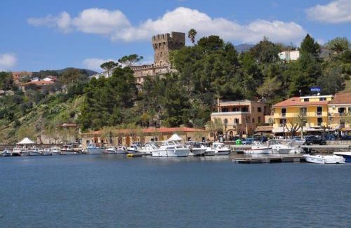 Casal Velino Apartment | 2 Bedroom, 1 Bath apartment near the sea
