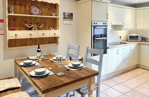 Stretton on Fosse Cottage | 2 bedroom accommodation in Stretton-on-Fosse, near Moreton-in-Marsh