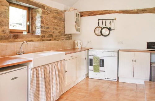 Saint-Goueno House | 2 bedroom accommodation in St Goueno