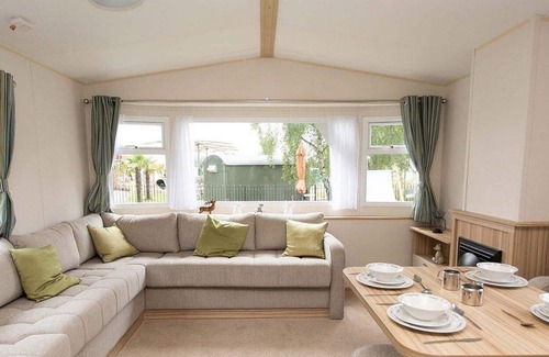 Talybont House | 2 bedroom accommodation in Tal-Y-Bont, Gwynedd