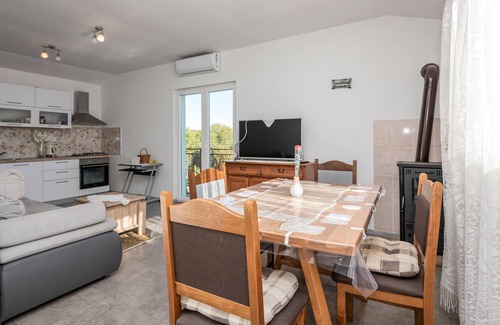 Slime Apartment | 2 bedroom accommodation in Slime