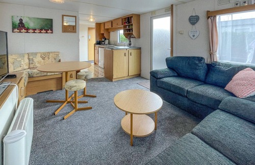 Makkum House | 2 bedroom amazing home in Makkum