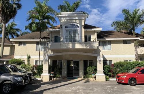 Negril Apartment | 2-bedroom Apt in an Ocean Front Resort in Jamaica - Enjoy 7 miles of White Sand Beach! apts