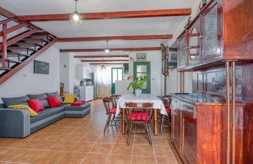 Veli Losinj Apartment | 2 bedroom beautiful apartment in Veli Losinj