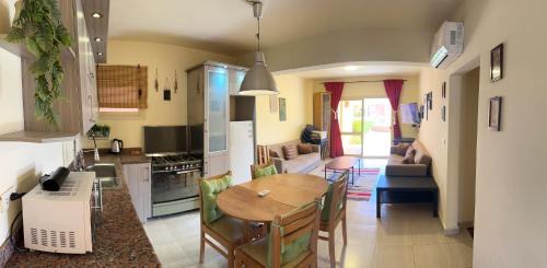 Zafarana Apartment | 2 Bedroom Chalet pool& sea view just steps from the sea fanar de luna ain sokhna