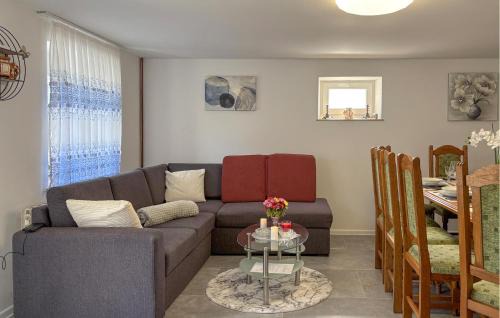 Josipdol House | 2 Bedroom Cozy Home In Salopeki Modruski