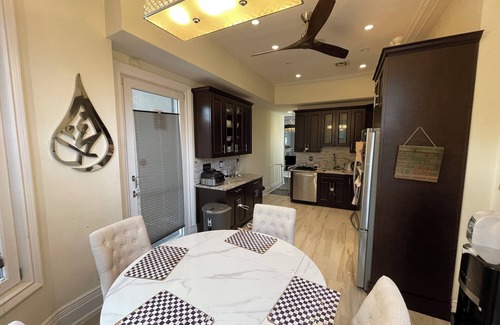 McGinley Square Apartment | 2-bedroom duplex in excellent Jersey City with AC, fitness room, parking