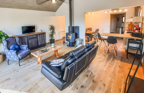 Brehan House | 2 bedroom gorgeous home in Bréhan