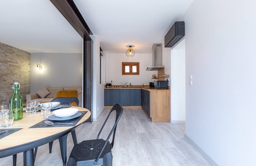 City of Carcassonne House | 2-bedroom house at the foot of the city