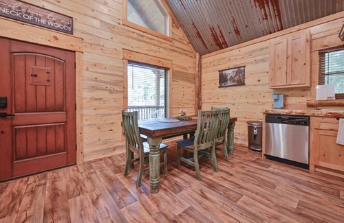 Board Camp Cabin | 2 bedroom +loft, 3 miles to WPG, ATV Rentals Avail