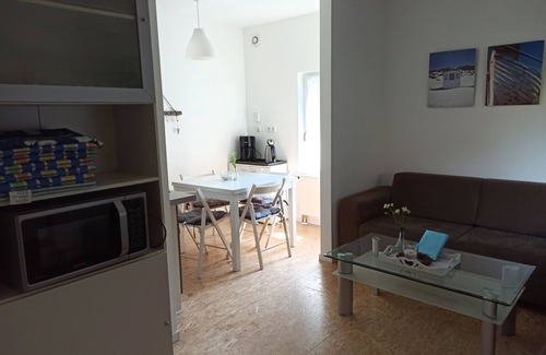 Hoesbach House | 2 bedroom private vacation home in Hösbach